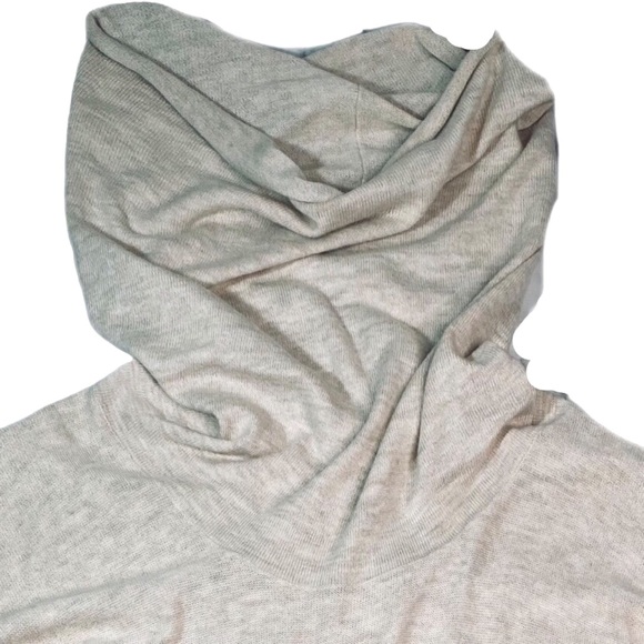 Between Me & You - Oversized Cowl Neck Sweater - S - Picture 7 of 16